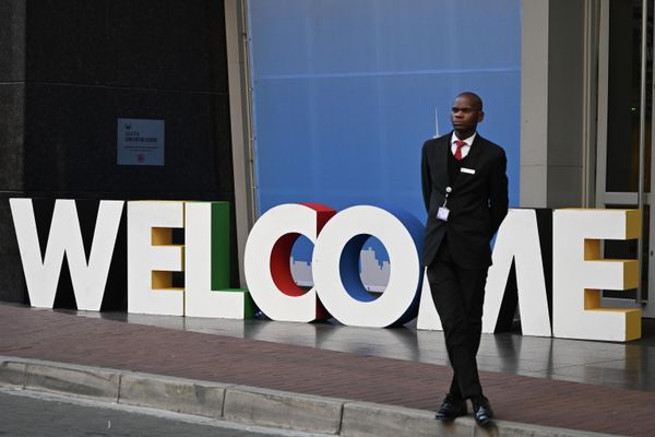 The Welcome installation in front of the Sandton Convention Centre in Johannesburg, the venue for the 15th BRICS Summit. - Sputnik International