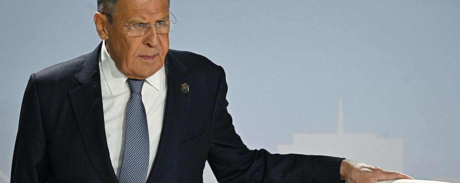 Russian Foreign Minister Sergey Lavrov at the closing press conference after the joint meeting of BRICS leaders with leaders of invited countries and multilateral organizations. Russian Foreign Minister Sergey Lavrov at the closing press conference after the joint meeting of BRICS leaders with leaders of invited countries and multilateral organizations. - Sputnik International, 1920, 12.10.2023