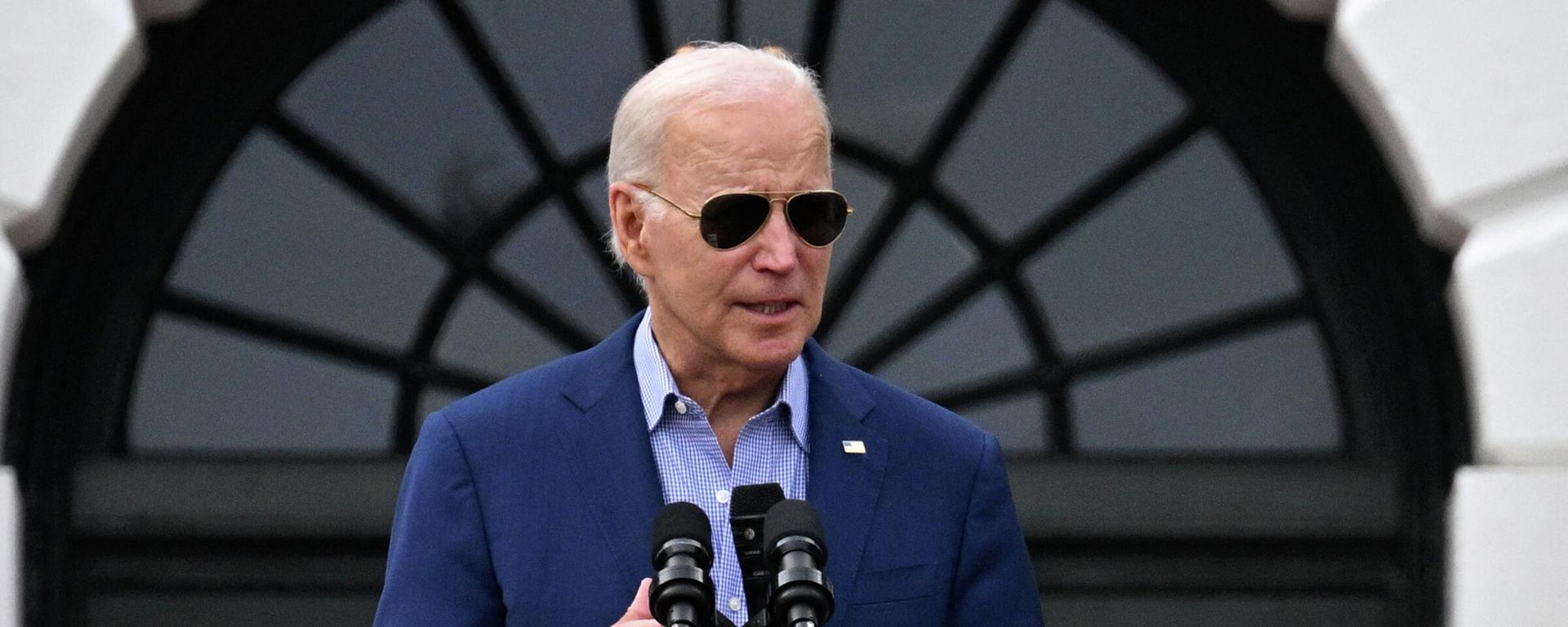 US President Joe Biden speaks on the South Lawn of the White House in Washington, DC, on July 19, 2023. US President Joe Biden speaks on the South Lawn of the White House in Washington, DC, on July 19, 2023. - Sputnik International, 1920, 06.09.2023