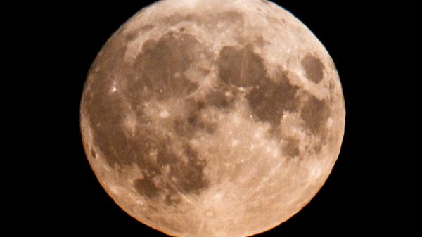 View of the full Moon from the village of Ostrov, Moscow Region - Sputnik International