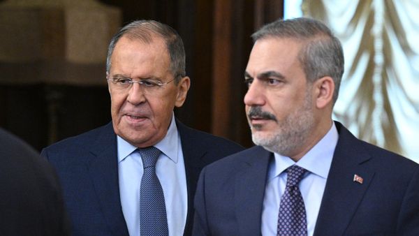 Sergey Lavrov and Turkish to diplomat Hakan Fidan.  - Sputnik International