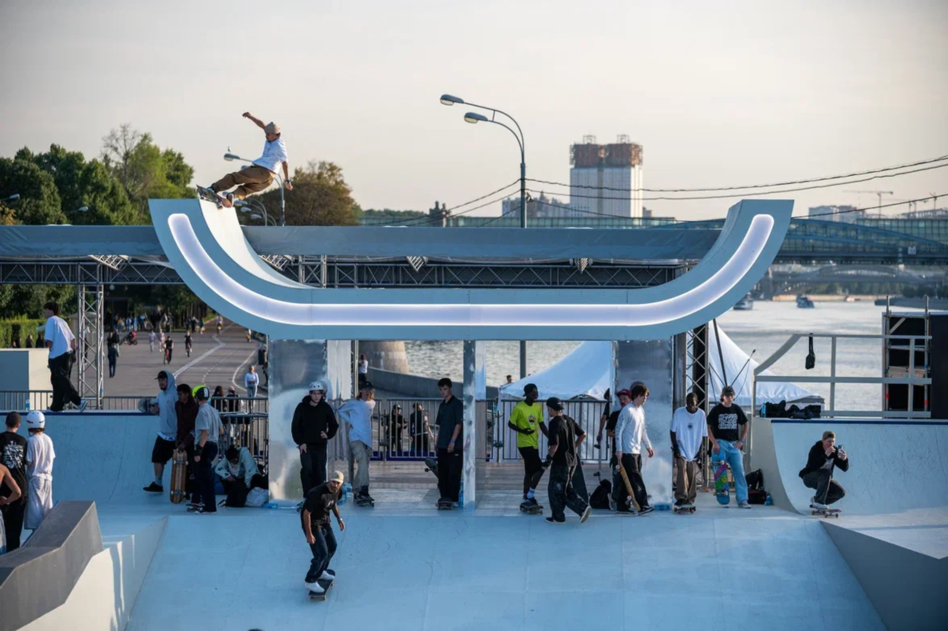 Participants of Grand Skate Tour 2023 festival at Gorky Park, Moscow, Russia - Sputnik International, 1920, 01.09.2023