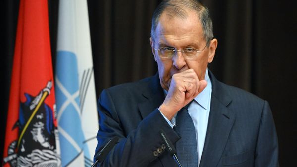 Russian Foreign Minister Sergei Lavrov meets with students of the Moscow State Institute of International Relations, Russia's top diplomatic school, September 1, 2023. - Sputnik International