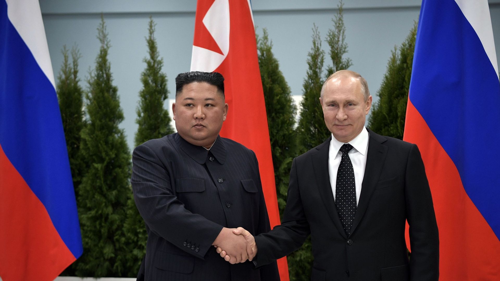 Vladimir Putin greets Kim Jong-un in Vladivostok Vladimir Putin greets Kim Jong-un in Vladivostok - Sputnik International, 1920, 05.09.2023