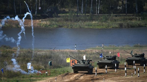 IFVs with Berezhok combat module - Sputnik International