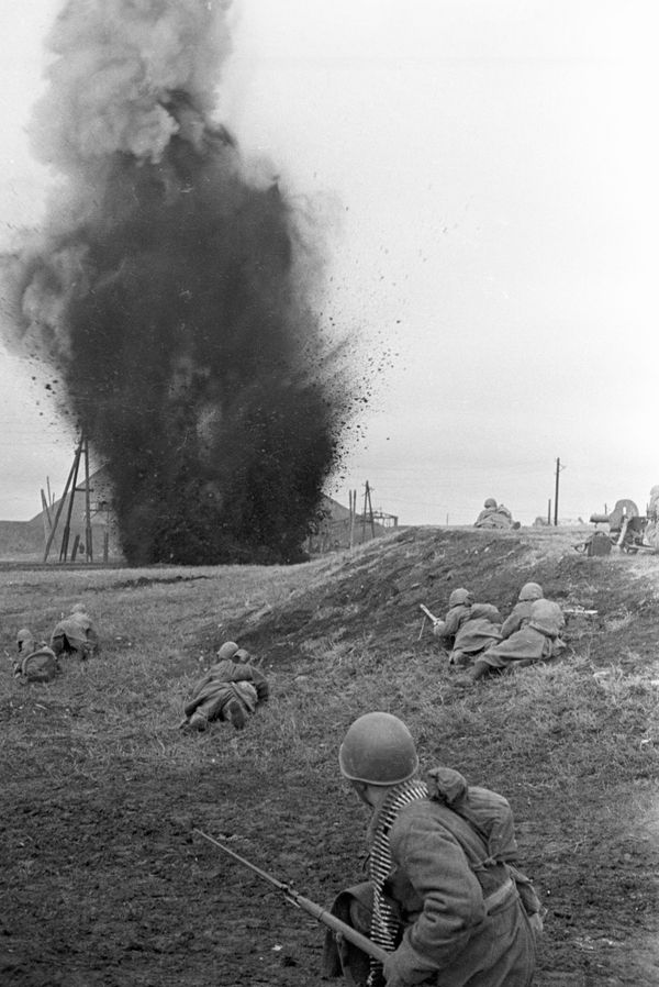 The Great Patriotic War of 1941-1945: Southern Front. Fighting for Donbass in the Donetsk Region (the Donetsk People's Republic). - Sputnik International