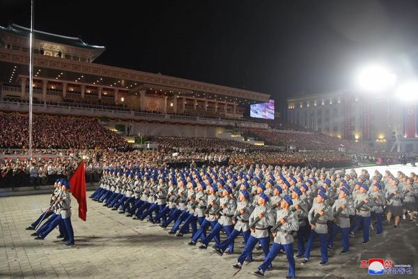 The 75th anniversary of the founding of the DPRK is celebrated with a grand parade in Pyongyang. - Sputnik International