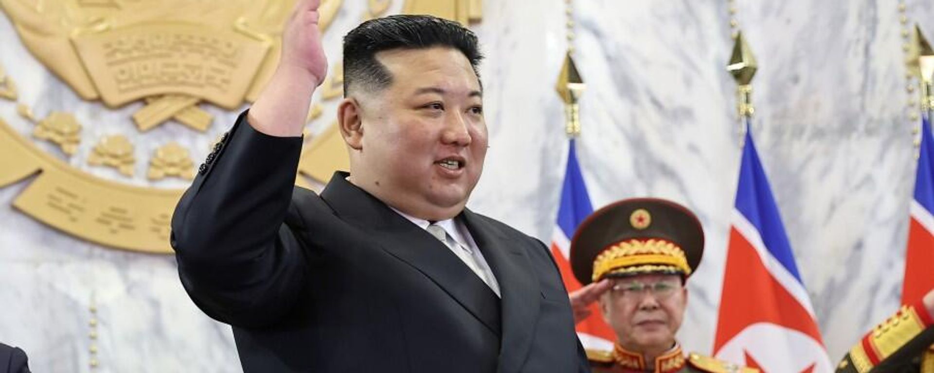 North Korean leader Kim Jong-un attended the parade with his daughter Kim Ju-ae. North Korean leader Kim Jong-un attended the parade with his daughter Kim Ju-ae. - Sputnik International, 1920, 05.05.2024