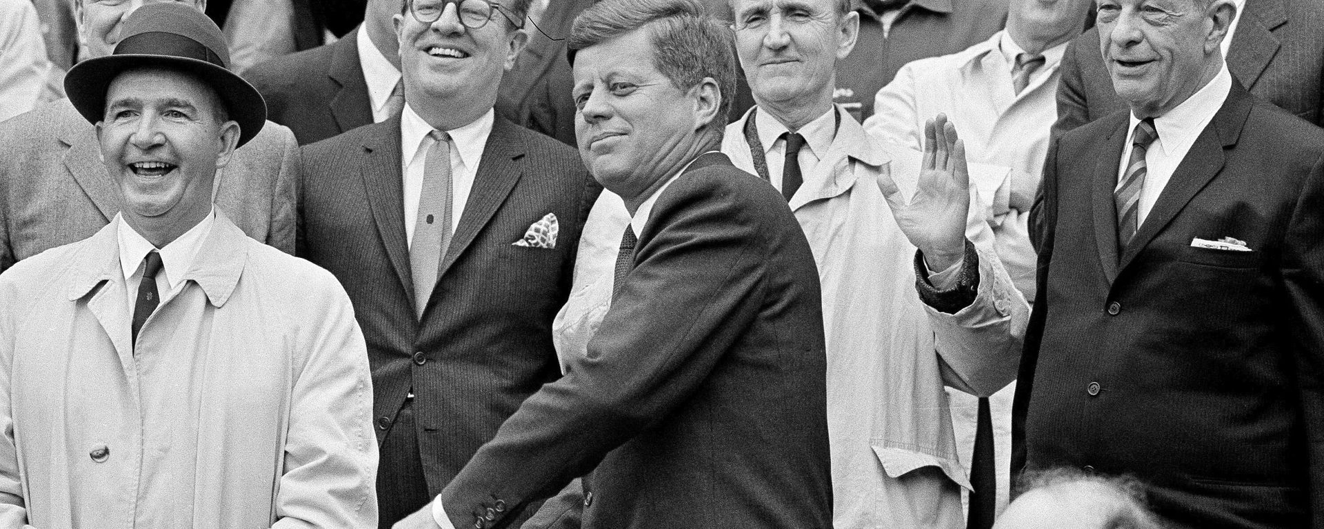 President John F. Kennedy winds up to throw out the first pitch to inaugurate the 1962 American League baseball season and DC Stadium in Washington in this April 9, 1962 file photo.  - Sputnik International, 1920, 19.03.2025