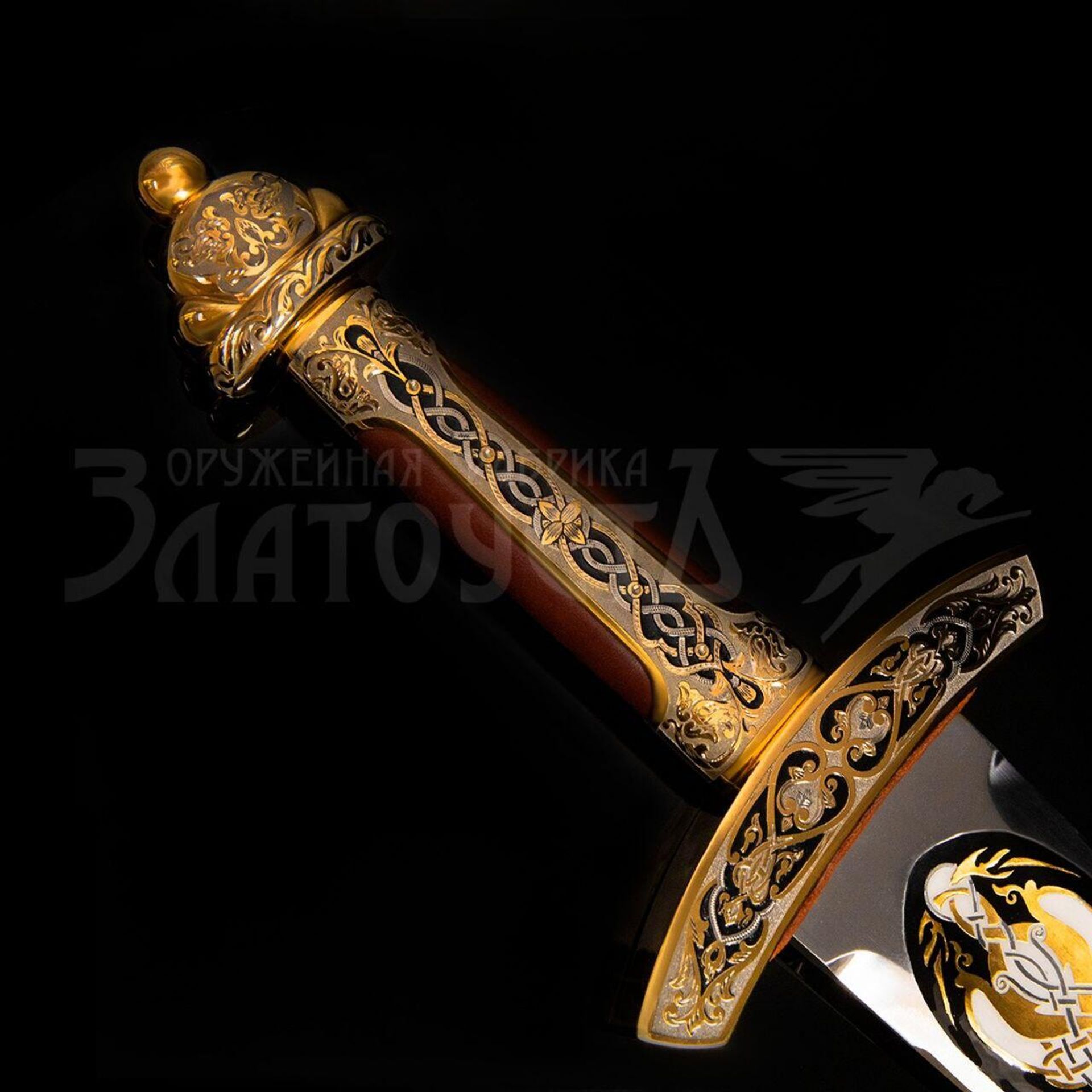 Kim Jong-Un was presented with a sword modeled after an 18th century sword during his visit to Russia - Sputnik International, 1920, 19.09.2023