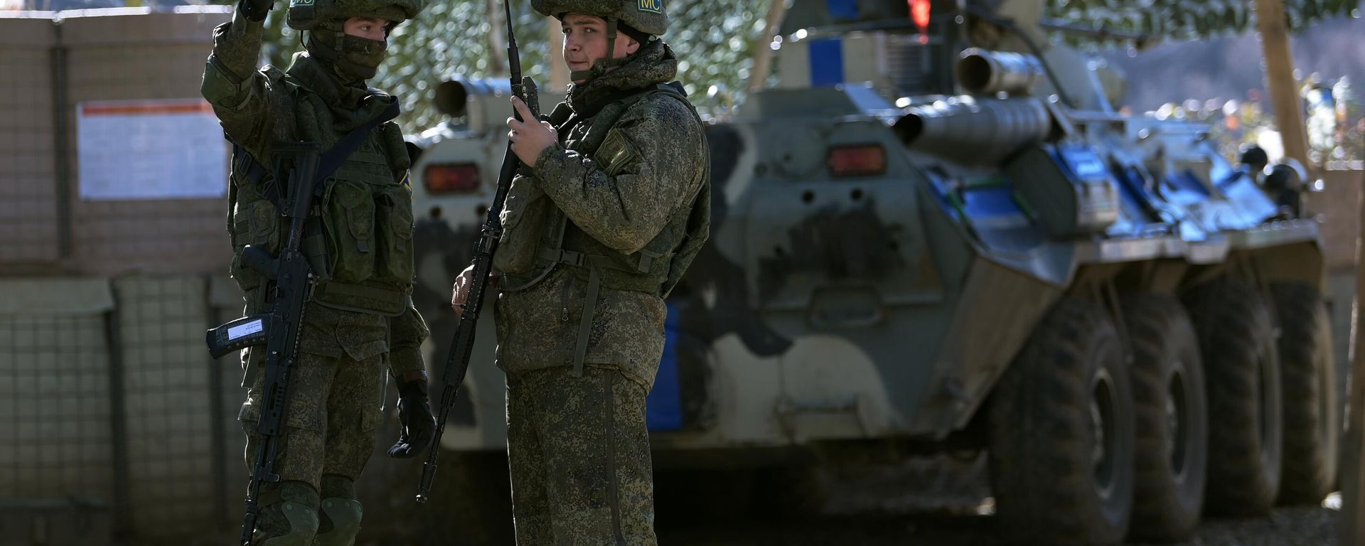 Russian peacekeepers at the checkpoint in Lachin corridor in Nagorno-Karabakh - Sputnik International, 1920, 21.09.2023