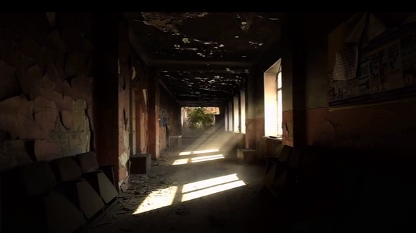 A girl from Lugansk addressing the UN from a school destroyed by the UAF in 2014 - Sputnik International