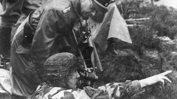 Reichsführer Heinrich Himmler visits the 14th Grenadier Division of the Waffen SS Galizien. - Sputnik International