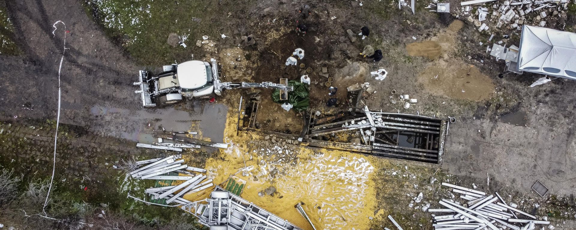 Aerial view taken on November 17, 2022 shows the site where a missile strike killed two men in the eastern Poland village of Przewodow, near the border with Ukraine on November 15, 2022 Aerial view taken on November 17, 2022 shows the site where a missile strike killed two men in the eastern Poland village of Przewodow, near the border with Ukraine on November 15, 2022 - Sputnik International, 1920, 26.09.2023