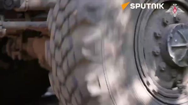 Russian Tornado-G MLRS in action - Sputnik International
