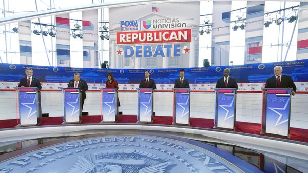 Republican presidential candidates, from left, North Dakota Gov. Doug Burgum, former New Jersey Gov. Chris Christie, former U.N. Ambassador Nikki Haley, Florida Gov. Ron DeSantis, entrepreneur Vivek Ramaswamy, Sen. Tim Scott, R-S.C., and former Vice President Mike Pence, stand at their podiums during a Republican presidential primary debate hosted by FOX Business Network and Univision, Wednesday, Sept. 27, 2023, at the Ronald Reagan Presidential Library in Simi Valley, Calif. - Sputnik International