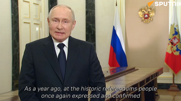 Vladimir Putin congratulates the Donetsk and Lugansk People's Republics, the Zaporozhye and Kherson regions on their reunification with Russia - Sputnik International