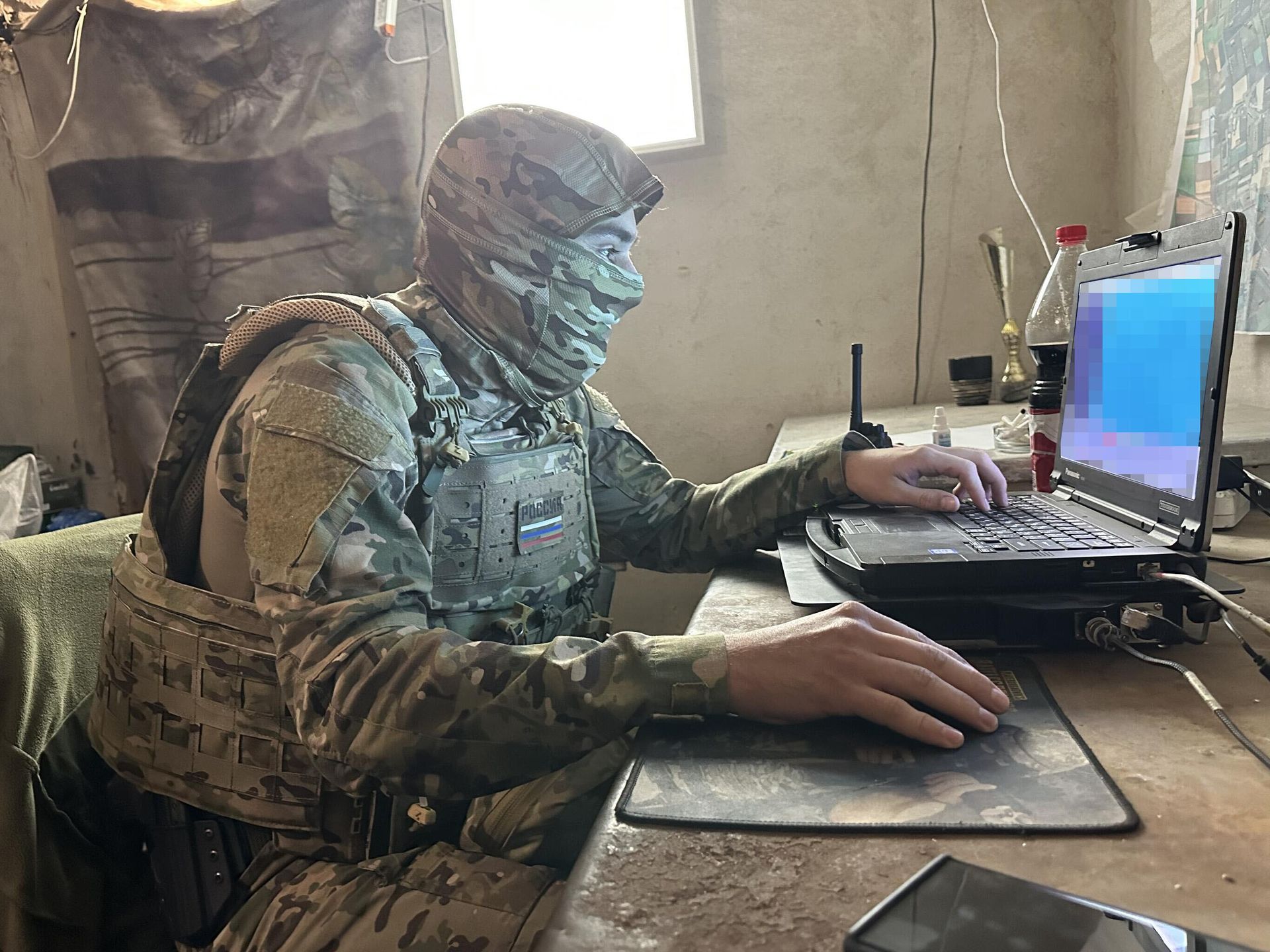 Drone operator of the Kaskad unit with the call sign Corvus at work - Sputnik International, 1920, 01.10.2023
