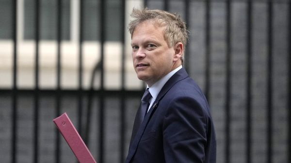 Former British Energy Secretary Grant Shapps, now defense secretary, outside 10 Downing Street - Sputnik International