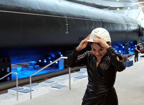 Ksenia Shoigu, head of the Tourist Project Office, during a demonstration for journalists of the nuclear submarine's internal restoration in Kronstadt. - Sputnik International