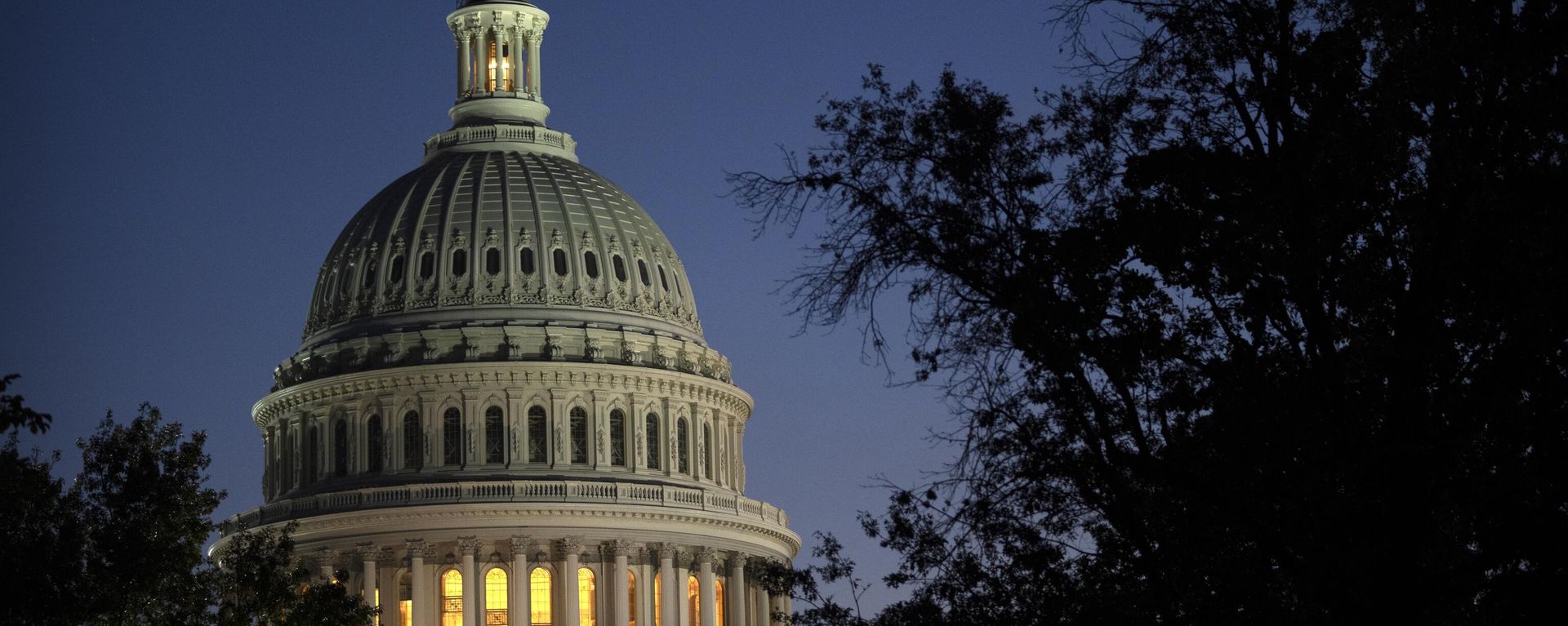 Night falls on the dome of the Capitol, hours after Rep. Kevin McCarthy, R-Calif., was ousted as Speaker of the House, Tuesday, Oct. 3, 2023 in Washington. Night falls on the dome of the Capitol, hours after Rep. Kevin McCarthy, R-Calif., was ousted as Speaker of the House, Tuesday, Oct. 3, 2023 in Washington. - Sputnik International, 1920, 30.10.2023