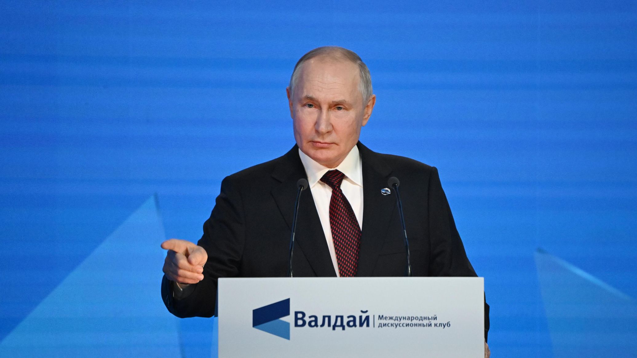 Putin to Take Part in Plenary Session of Valdai Discussion Club on October 1 - Kremlin