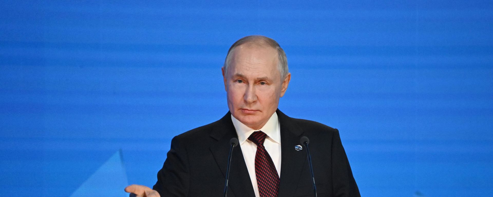 Russian President Vladimir Putin participates in the Valdai Discussion Club Russian President Vladimir Putin participates in the Valdai Discussion Club - Sputnik International, 1920, 08.11.2024