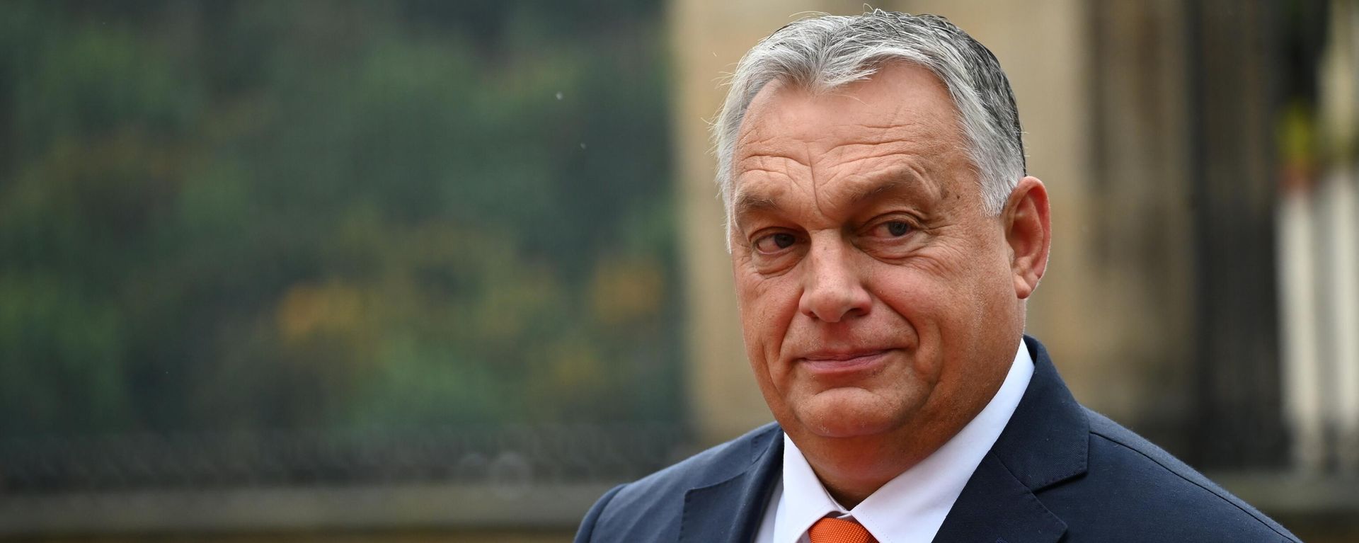 Hungarian Prime Minister Viktor Orban arrives to take part in the inaugural meeting of the European Political Community (EPC) at Prague Castle in Prague, Czech Republic Hungarian Prime Minister Viktor Orban arrives to take part in the inaugural meeting of the European Political Community (EPC) at Prague Castle in Prague, Czech Republic - Sputnik International, 1920, 20.11.2025