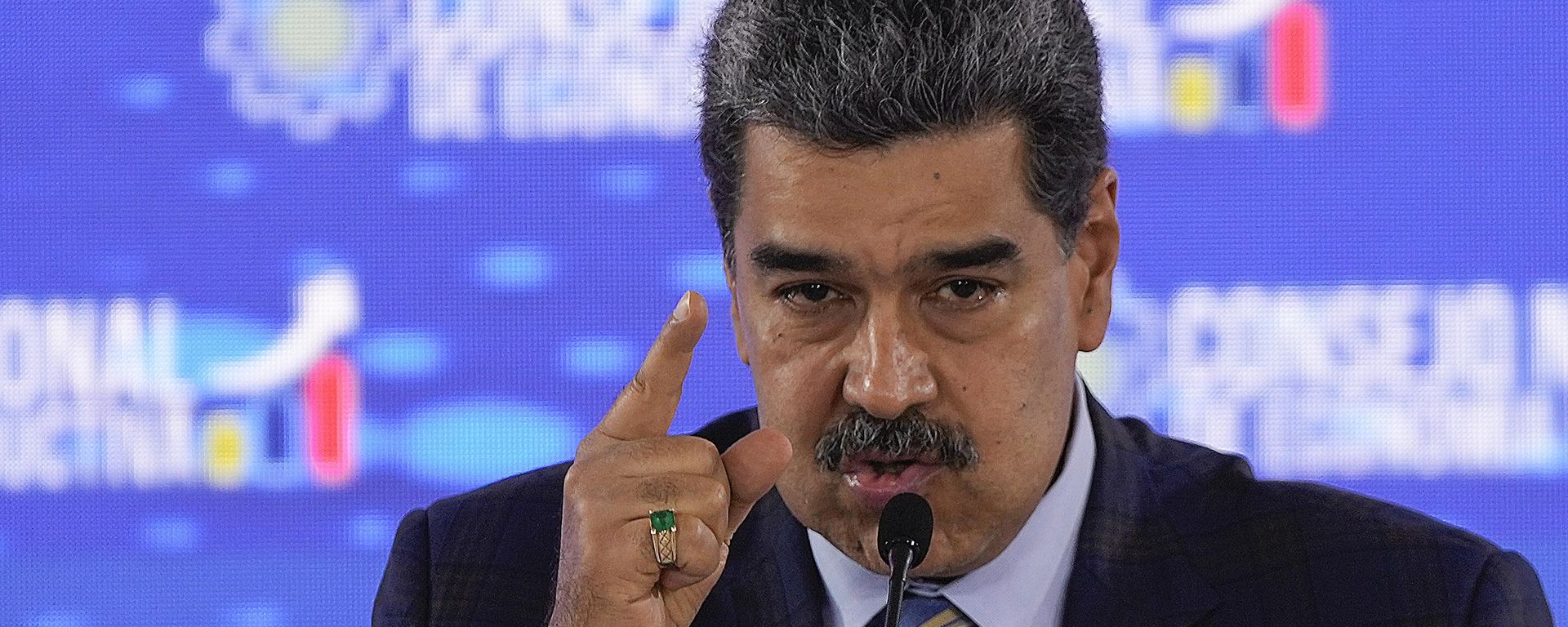 Venezuela's President Nicolas Maduro speaks during a meeting with his ministers at the Humboldt Hotel at El Avila mountain in La Guaira, Venezuela, Thursday, Sept. 21, 2023. Venezuela's President Nicolas Maduro speaks during a meeting with his ministers at the Humboldt Hotel at El Avila mountain in La Guaira, Venezuela, Thursday, Sept. 21, 2023. - Sputnik International, 1920, 03.09.2024