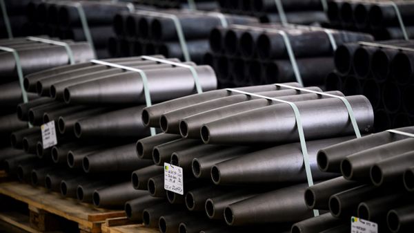 This photograph on April 4, 2023, shows shells at the workshop of the Forges de Tarbes which produces 155mm shells, the munition for French Caesar artillery guns in use by the Ukrainian armed forces, in Tarbes, southwestern France.  - Sputnik International