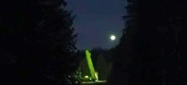 A Yars ICBM being launched from the Plesetsk State Test Cosmodrome at the Kura test site during the exercises of the strategic nuclear deterrence forces. - Sputnik International
