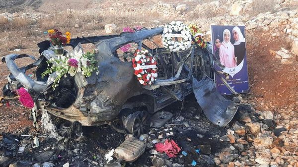 Israeli drone strike on a car in Aitarun, Southern Lebanon - Sputnik International