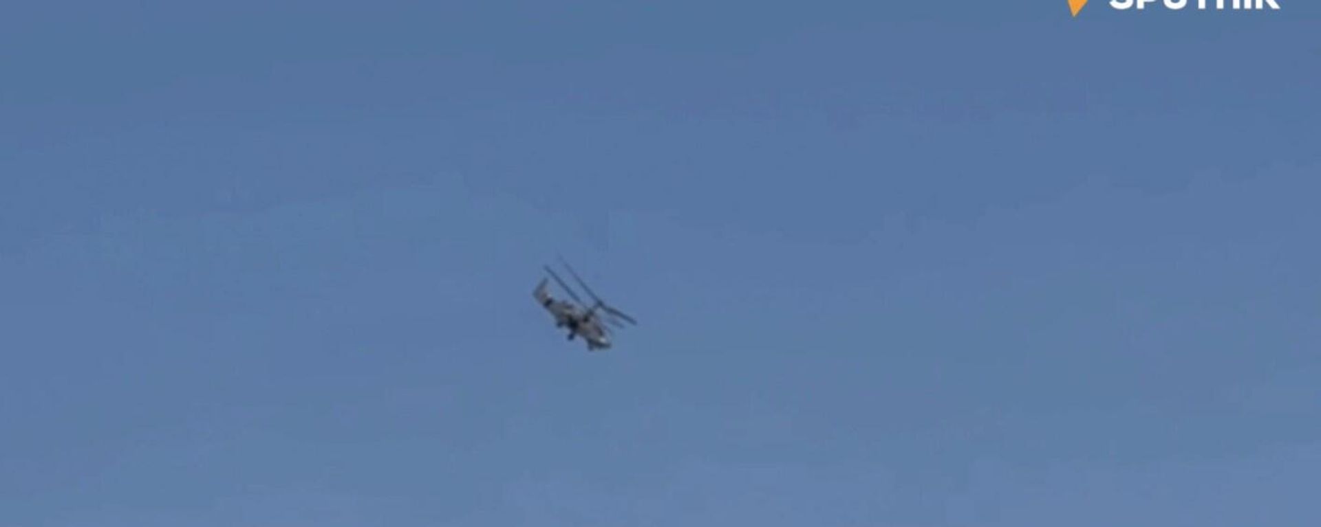 The capabilities of Russia’s Ka-52 helicopter were shown at the Dubai Airshow - Sputnik International, 1920, 14.11.2023