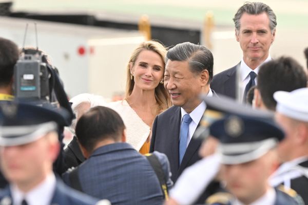 Chinese President Xi Jinping last traveled to the United States six years ago. This time he is due to hold talks with his US counterpart Biden in their first in-person meeting in a year. The two presidents are meeting on the sidelines of the Asia-Pacific Economic Cooperation summit as both countries seek to stabilize relations. - Sputnik International