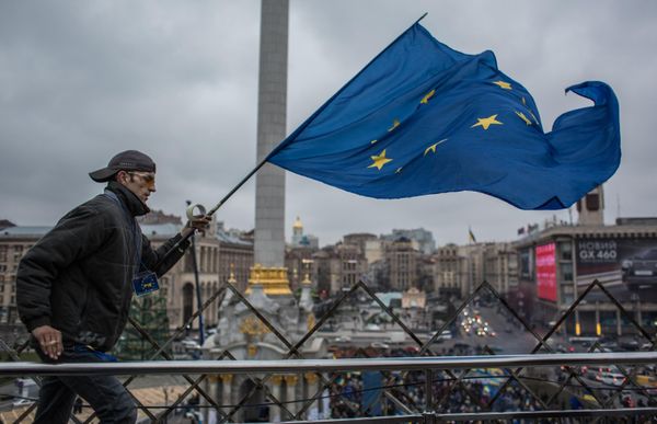 Participant in a rally in support of Ukraine's European integration on Independence Square in Kiev. - Sputnik International