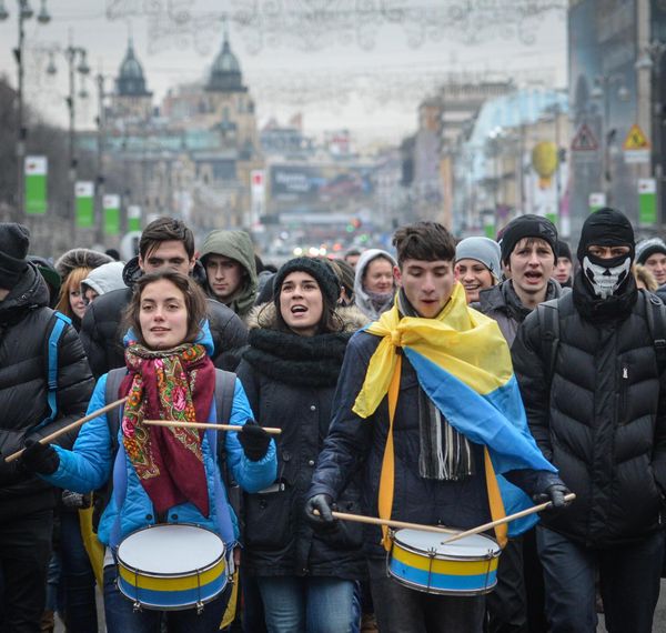Participants of a rally for Ukraine's European integration during a march along the Khreshchatyk Street in Kiev. - Sputnik International