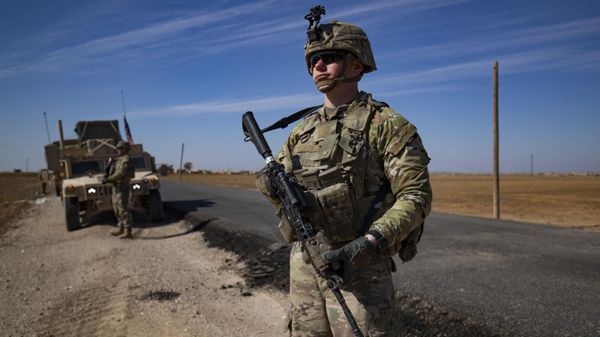 US troops patrol in the countryside of Syria's Hasakeh province near the Turkish border, on February 18, 2023. - Sputnik International
