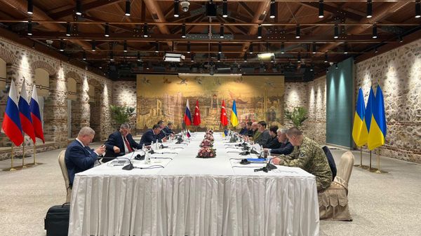 The Russia-Ukraine peace talks in Istanbul in March 2022. - Sputnik International