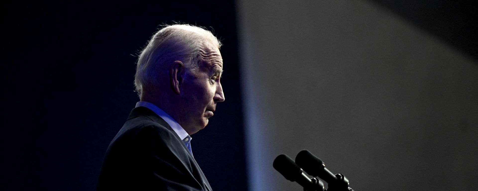 US President Joe Biden delivers remarks on his Bidenomics economic plan, at CS Wind, the largest wind tower manufacturer in the world, in Pueblo, Colorado, on November 29, 2023. US President Joe Biden delivers remarks on his Bidenomics economic plan, at CS Wind, the largest wind tower manufacturer in the world, in Pueblo, Colorado, on November 29, 2023. - Sputnik International, 1920, 22.12.2023
