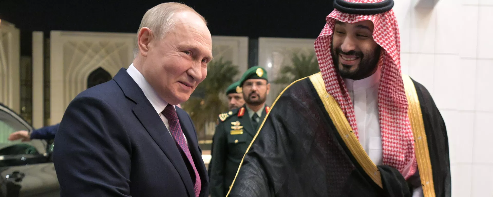 Vladimir Putin and Crown Prince Mohammed bin Salman Vladimir Putin and Crown Prince Mohammed bin Salman - Sputnik International, 1920, 18.10.2026