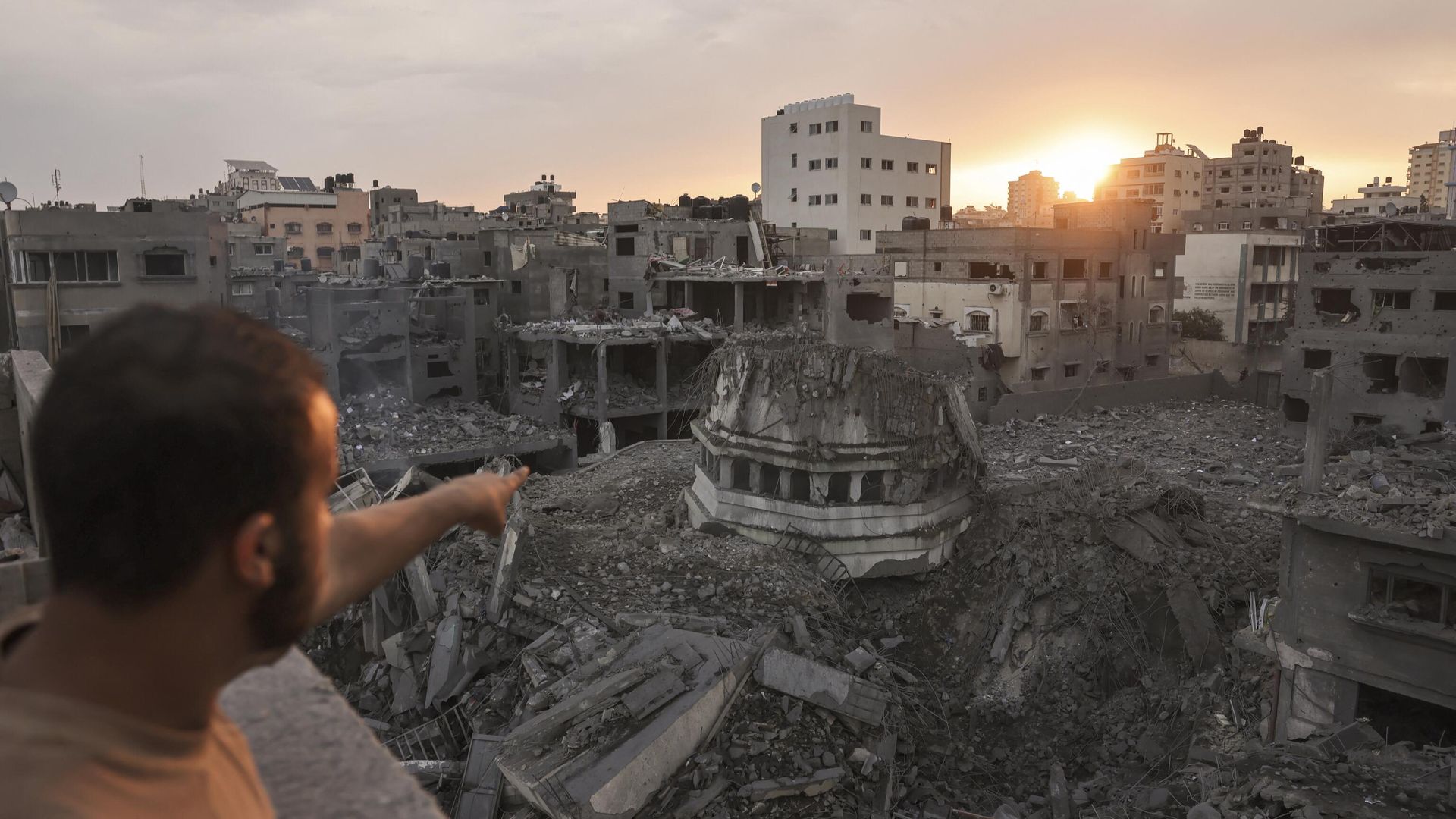 Aftermath of Israeli airstrikes on Gaza - Sputnik International, 1920, 25.12.2023
