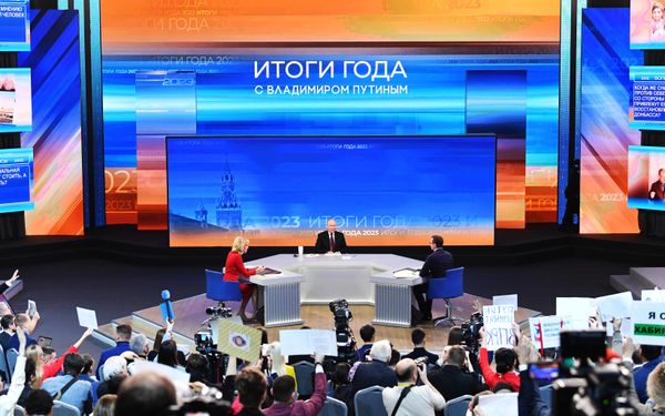 This year marks the 20th anniversary of the Direct Line. The traditional event has not taken place for two years. - Sputnik International