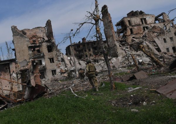 The much hyped-up Ukrainian counteroffensive, re-scheduled time and again, finally broke in early June of 2023. The botched attempt at breaking through tightly secured Russian defense lines failed completely. The controversial efforts resulted in the devastation of Ukrainian troops and countless decimated West-supplied military supplies. (Fighters from the Wagner Group moving through the city of Artemovsk (Bakhmut) in Donetsk People's Republic). - Sputnik International
