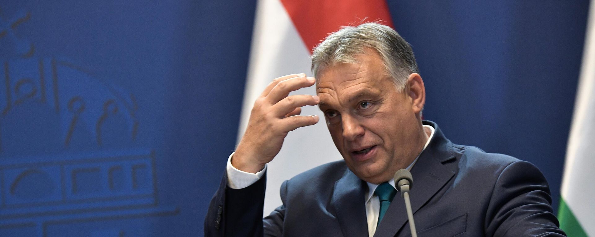 Hungarian Prime Minister Viktor Orban speaks during a news conference - Sputnik International, 1920, 08.07.2024