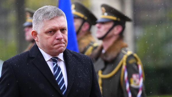 Slovakia's Prime Minister Robert Fico arrives to meet with Czech Republic's Prime Minister Petr Fiala in Prague, Czech Republic - Sputnik International
