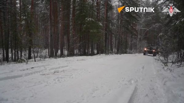 Russian Strategic Missile Forces troops conducted exercises with the Yars intercontinental ballistic missile system - Sputnik International