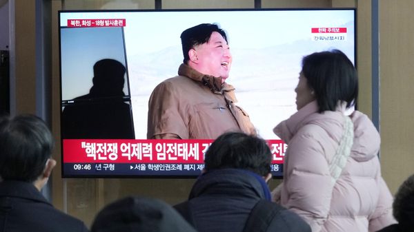 A TV screen shows a file image of North Korean leader Kim Jong Un during a news program at the Seoul Railway Station in Seoul, South Korea, Tuesday, Dec. 19, 2023. - Sputnik International