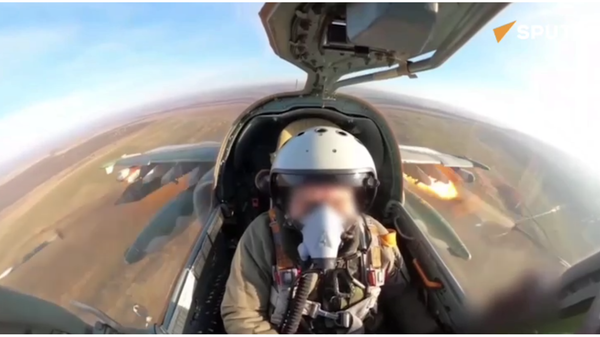 Su-25 attack aircraft in combat action - Sputnik International