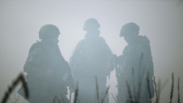 Servicemen in Ukraine - Sputnik International