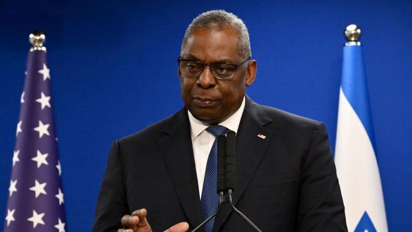 US Secretary of Defence Lloyd Austin speaks during a joint press conference with Israel's defence minister, in Tel Aviv on December 18, 2023 - Sputnik International